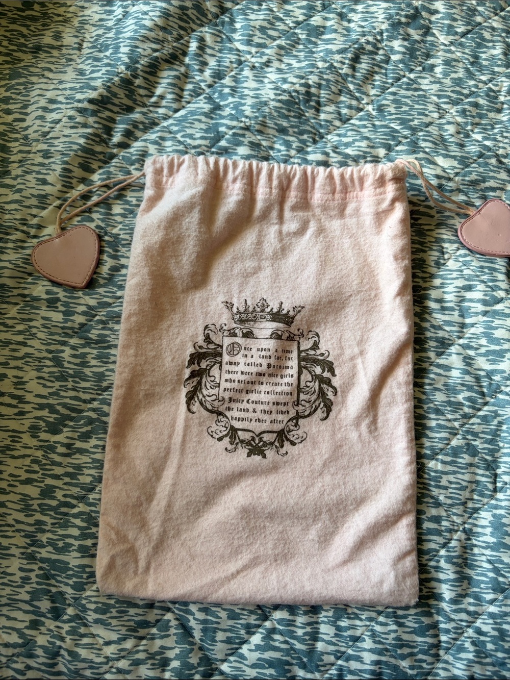 Vintage Juicy Couture Plush Velour Burgundy Barrel Bag with Chain Strap - Picture 10 of 10
